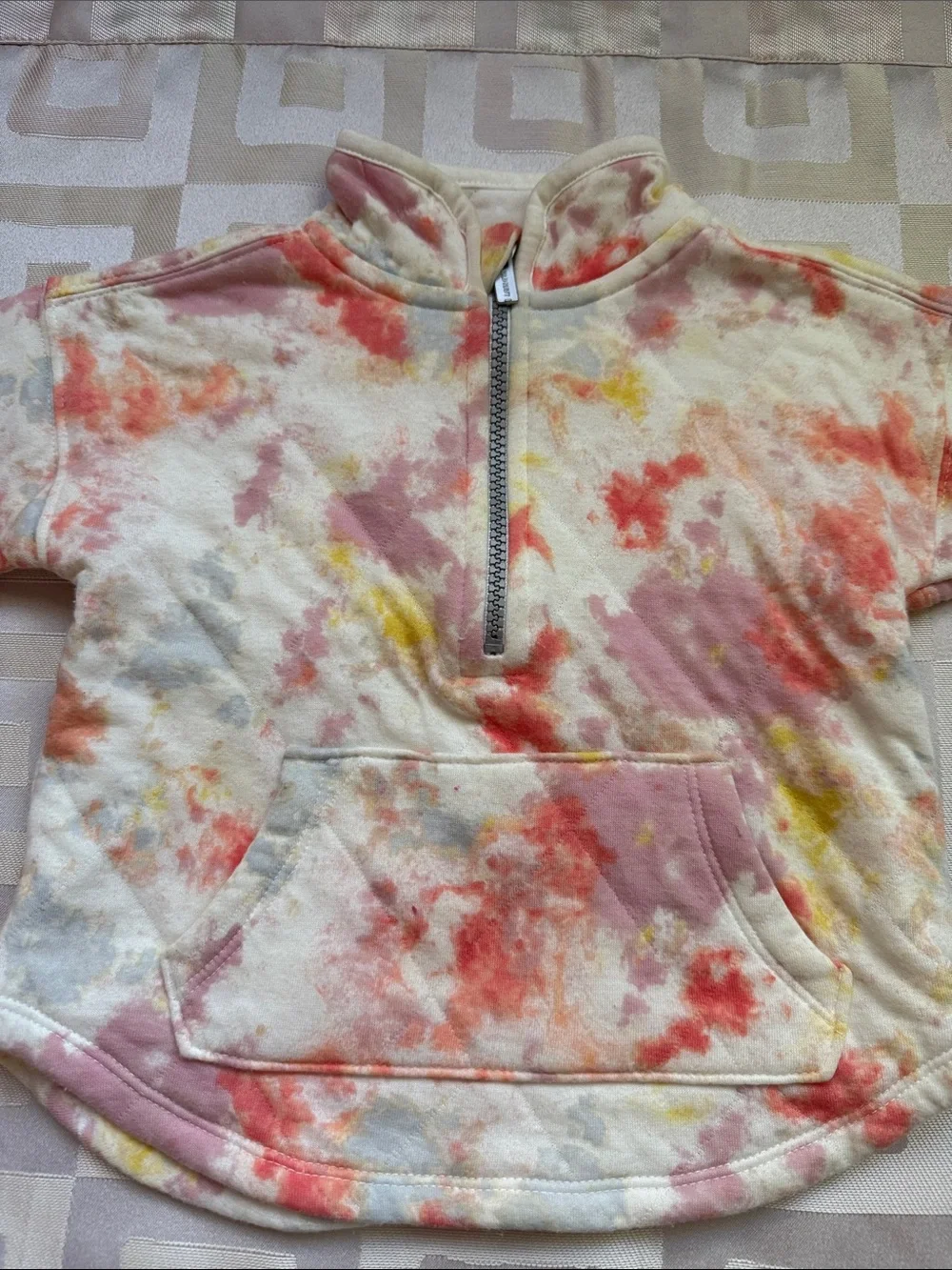 Tie-dyed half- zipped quilted sweatshirt